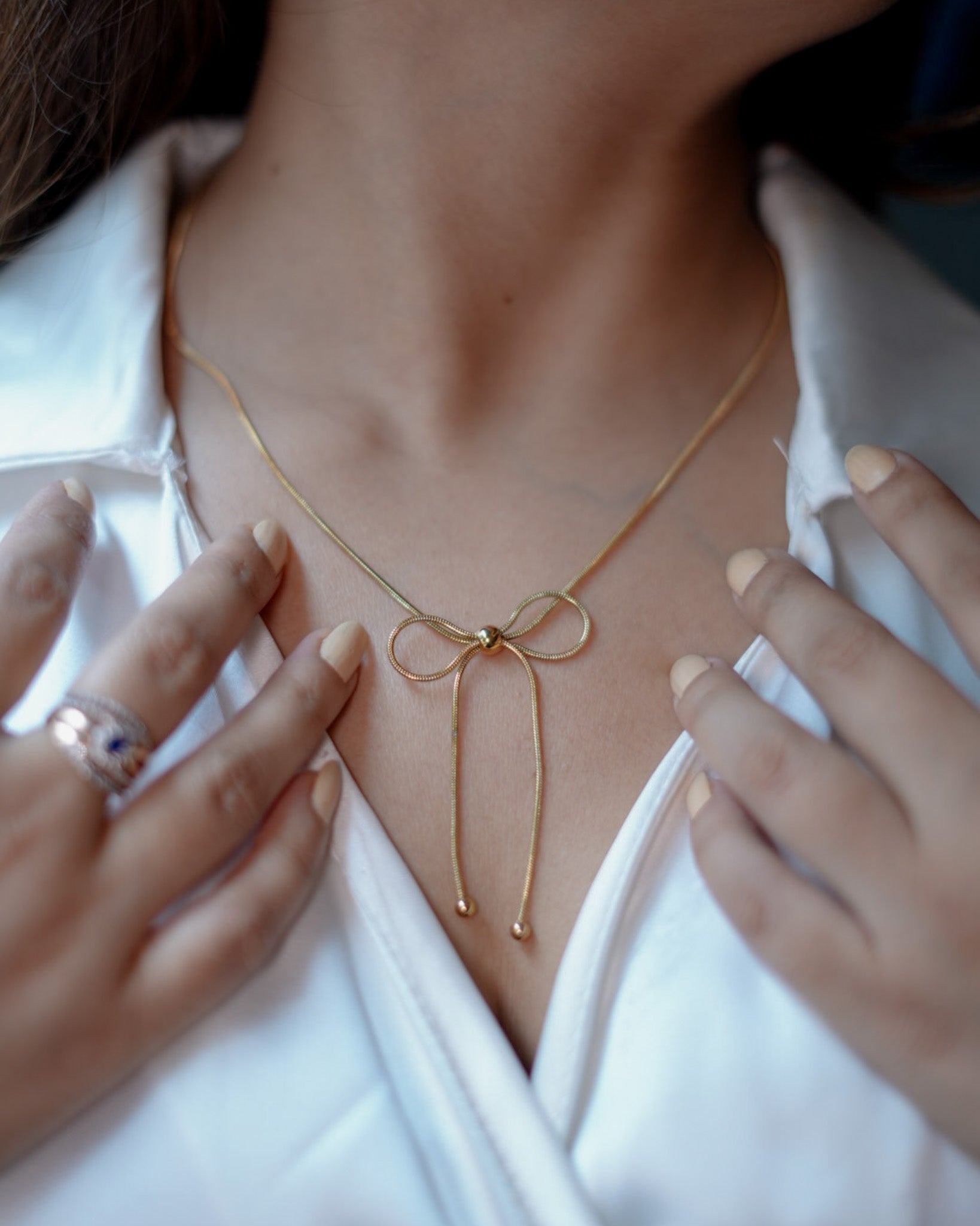 Bow Pendant