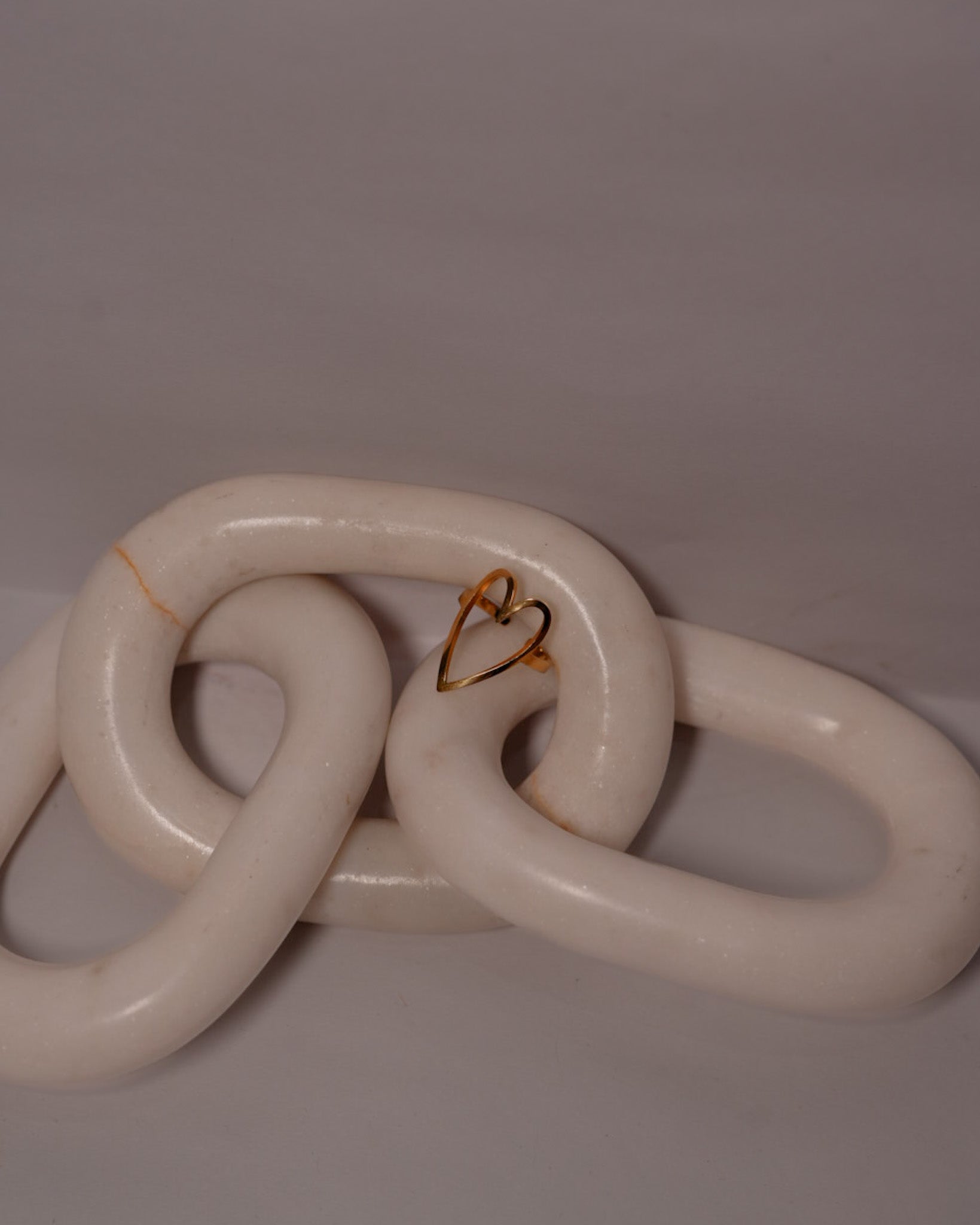 Hollow Heart Ring
