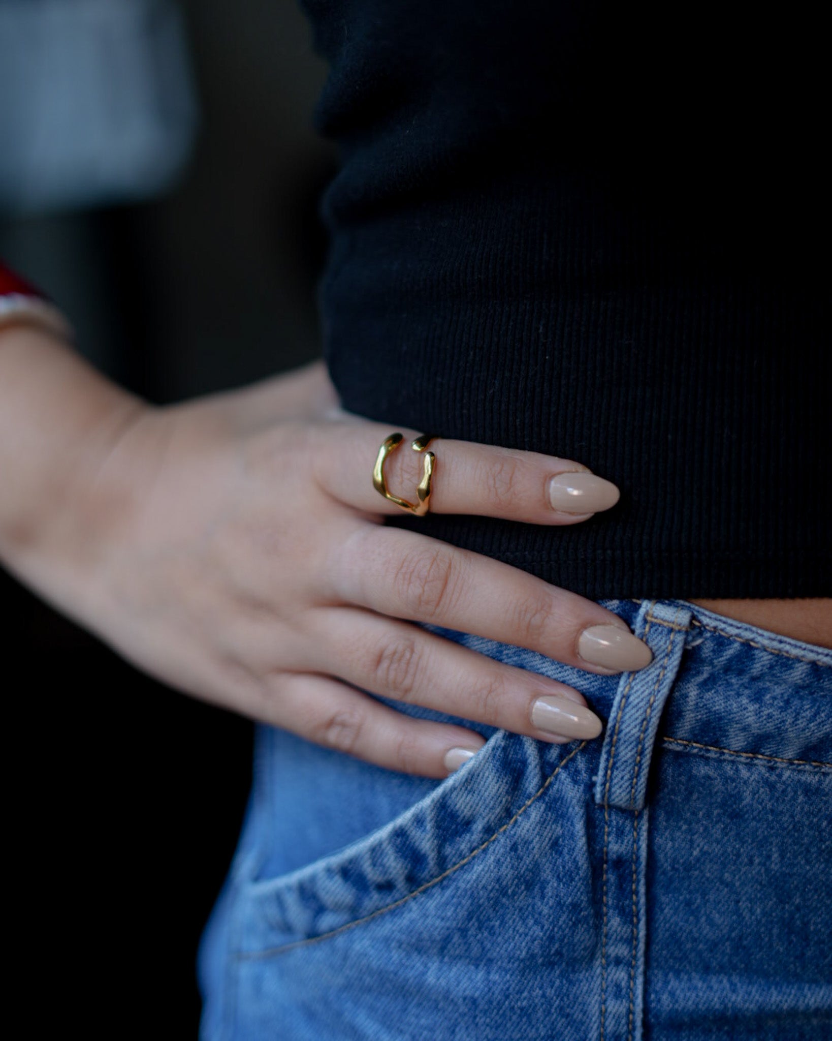 Hollow Ring
