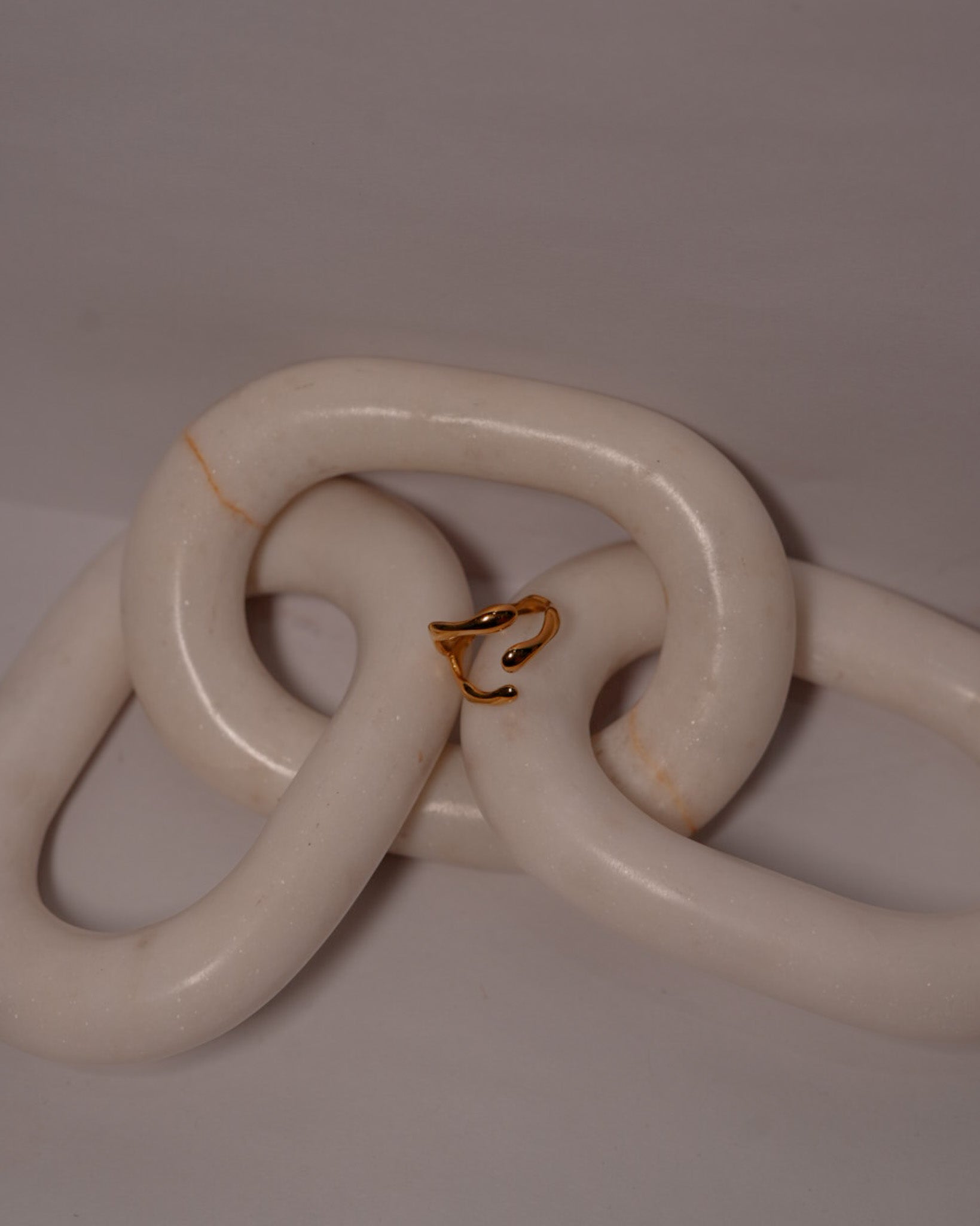 Hollow Ring