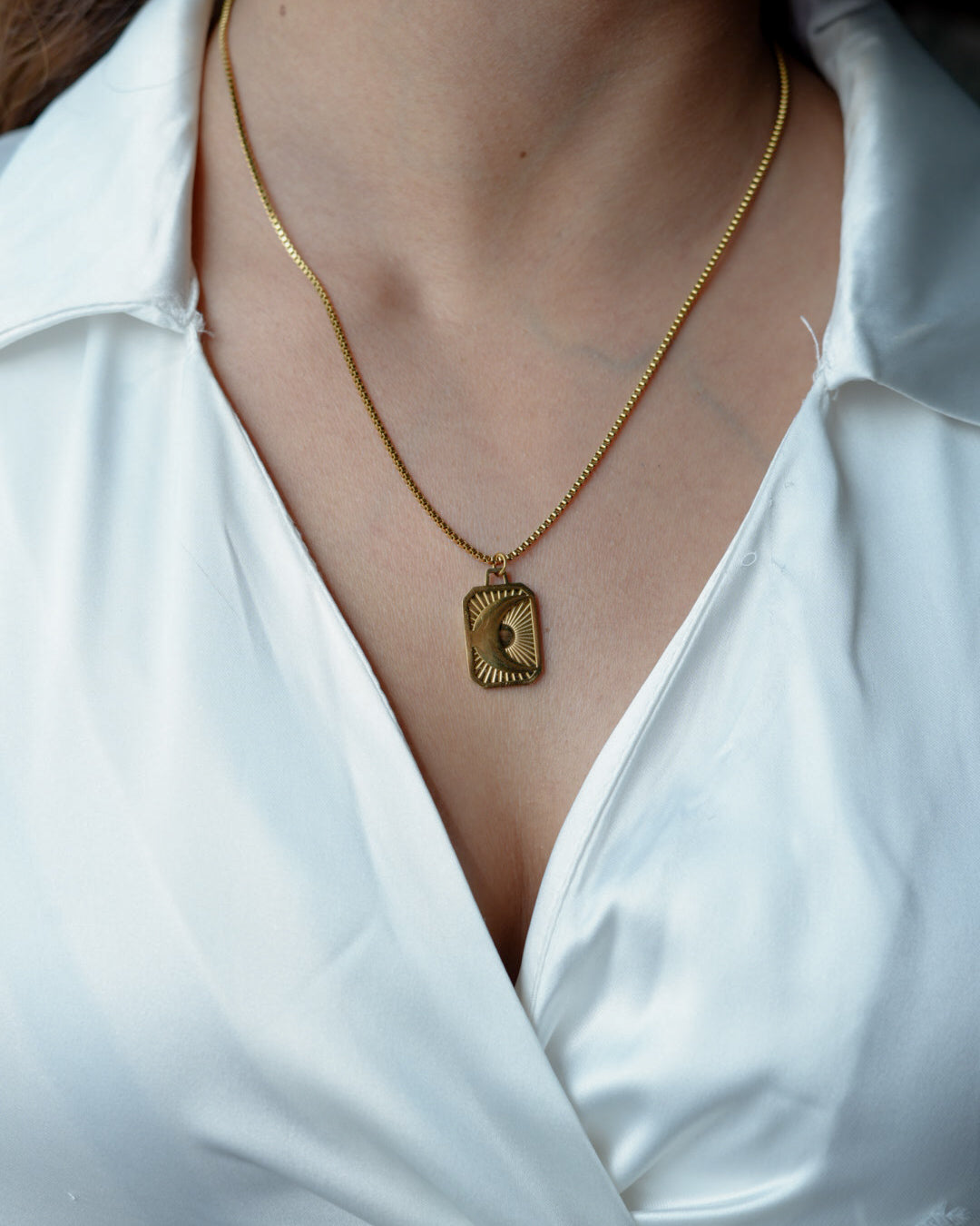 Luna Locket
